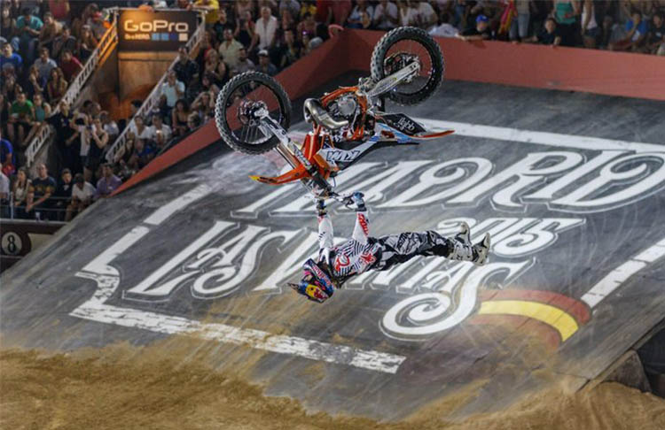El Motocross en Madrid es Red Bull X-Fighters